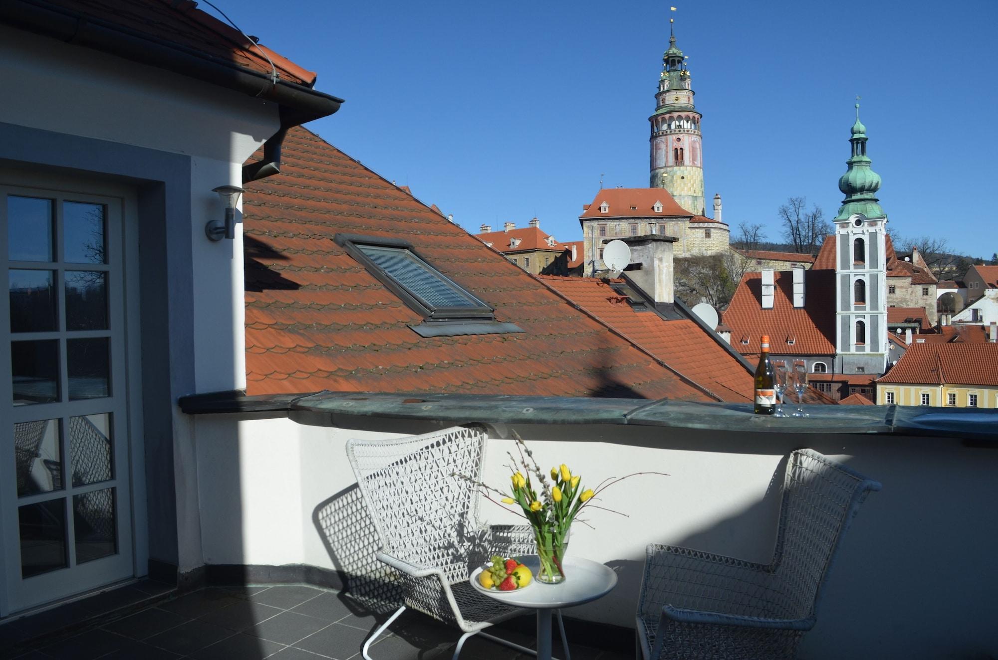 Hotel Peregrin Cesky Krumlov Bagian luar foto
