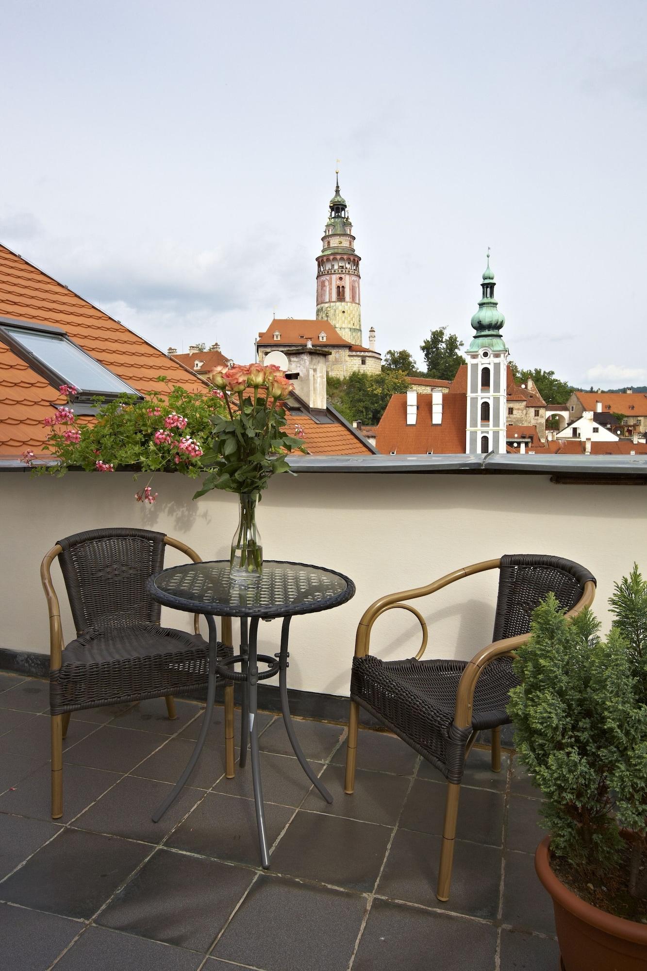 Hotel Peregrin Cesky Krumlov Bagian luar foto