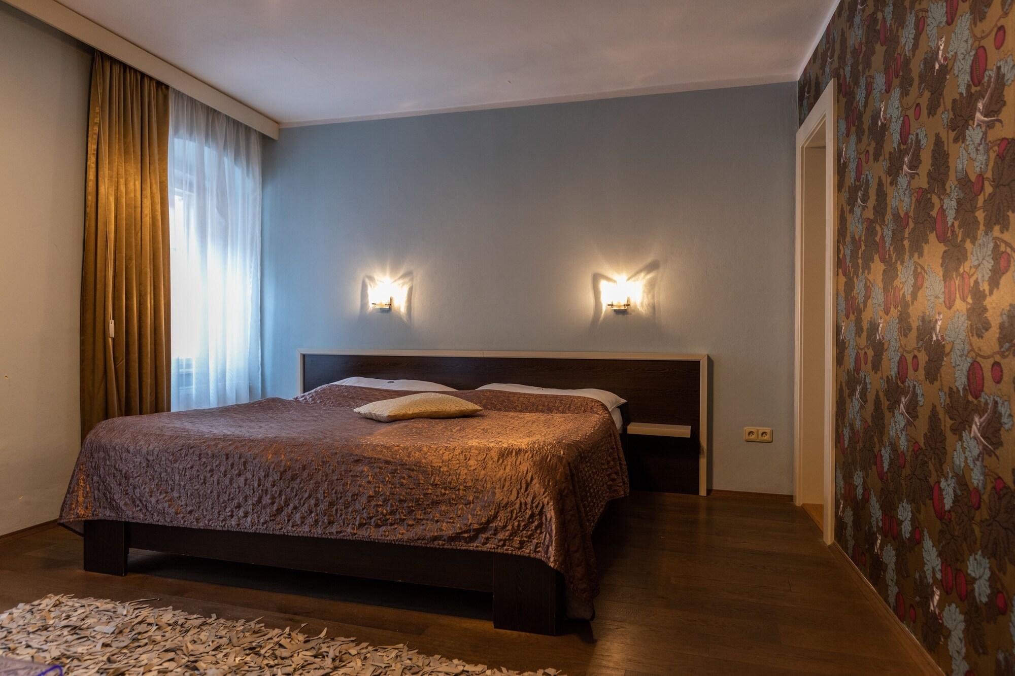 Hotel Peregrin Cesky Krumlov Bagian luar foto