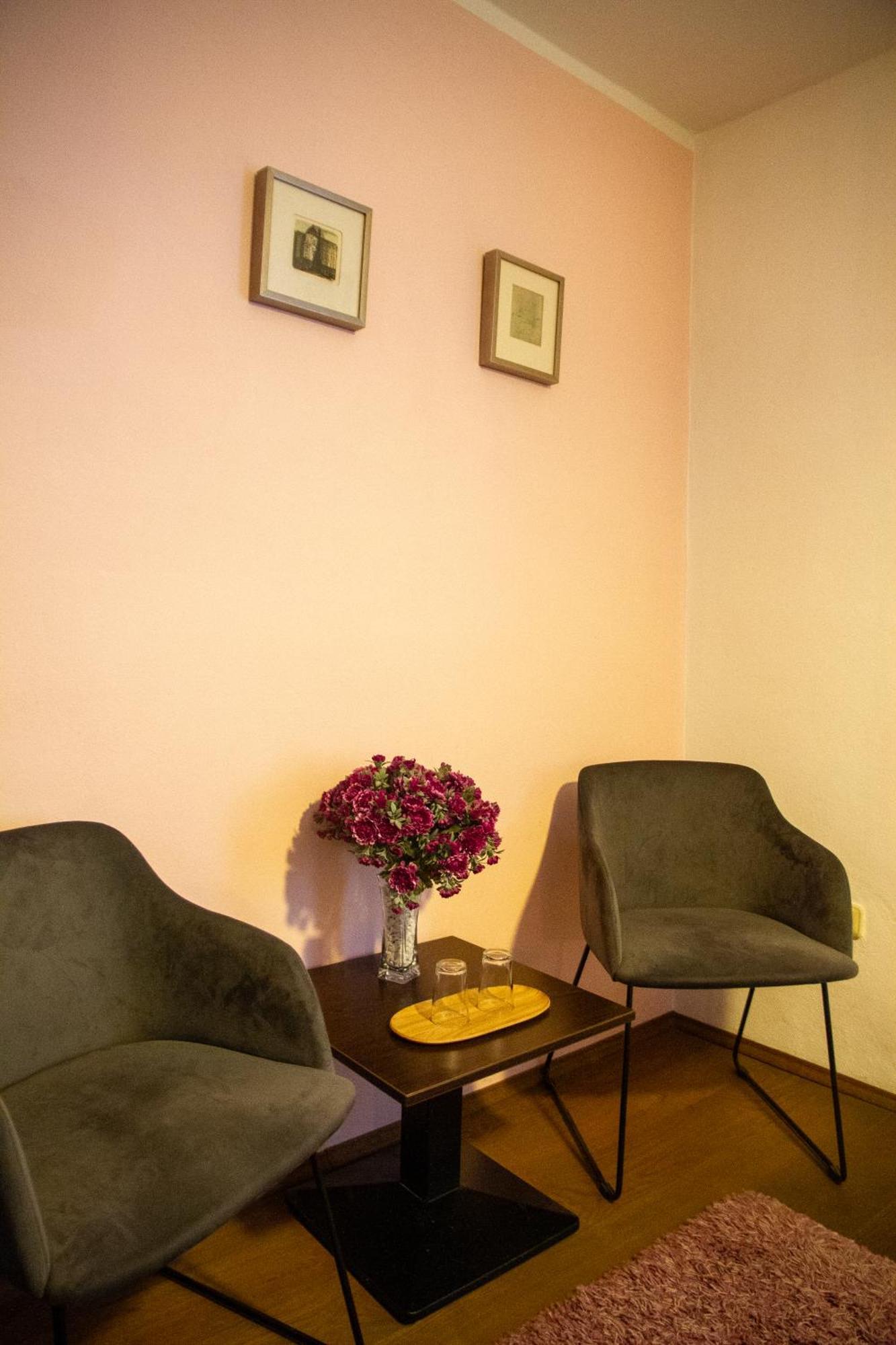 Hotel Peregrin Cesky Krumlov Bagian luar foto