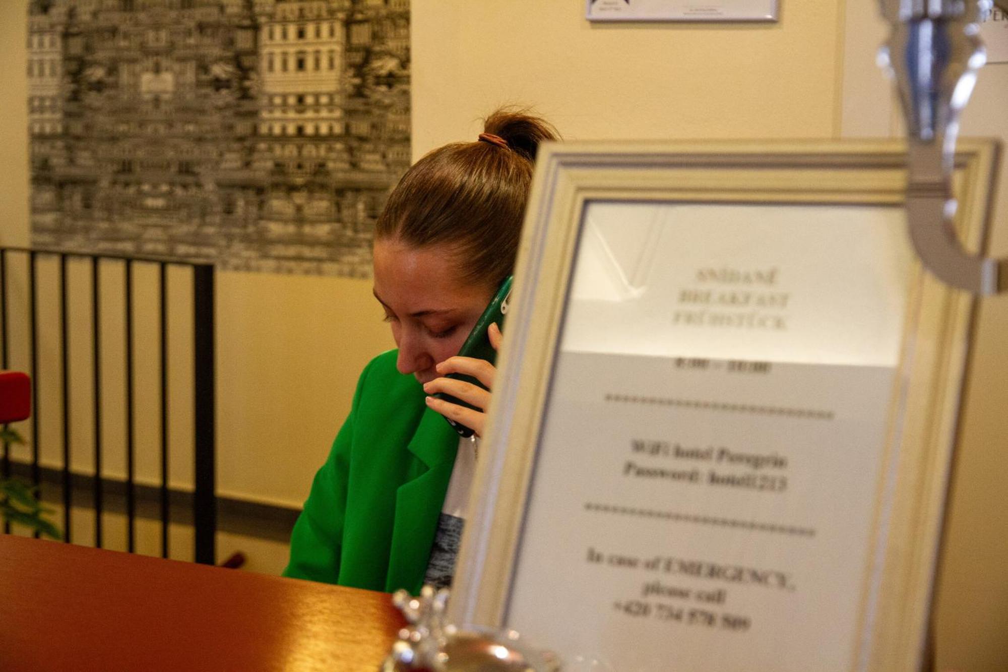 Hotel Peregrin Cesky Krumlov Bagian luar foto