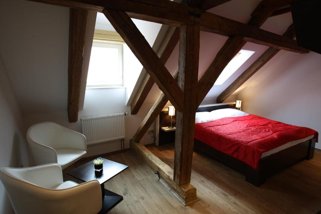 Hotel Peregrin Cesky Krumlov Ruang foto