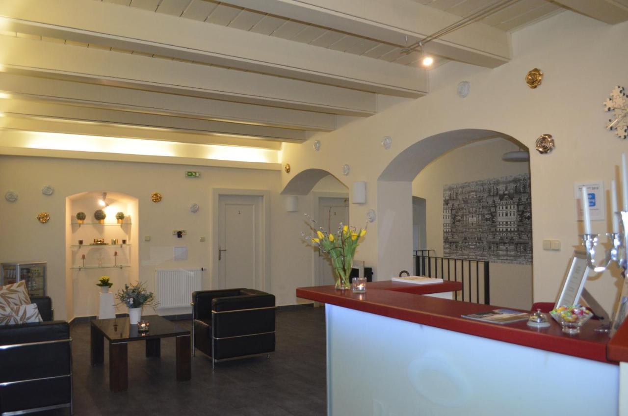 Hotel Peregrin Cesky Krumlov Bagian luar foto