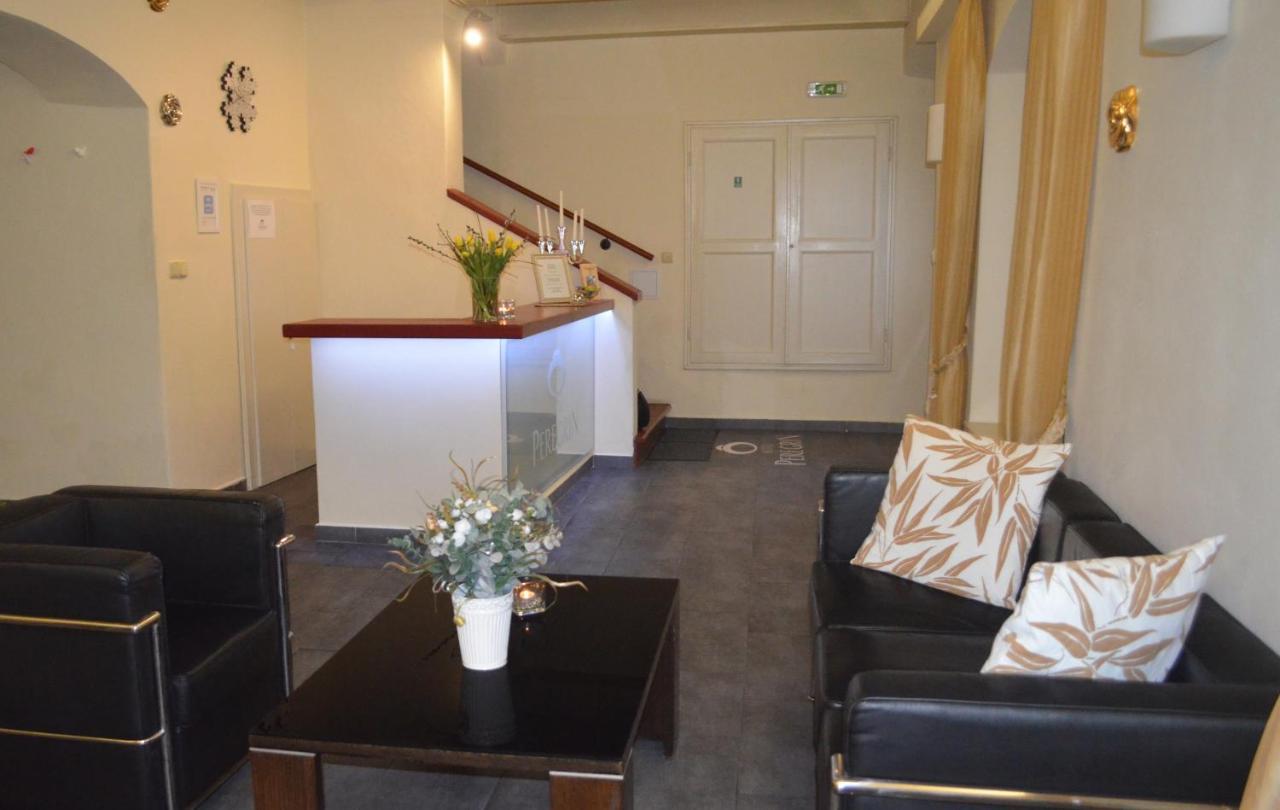 Hotel Peregrin Cesky Krumlov Bagian luar foto