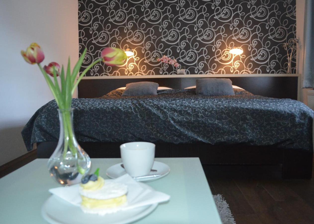 Hotel Peregrin Cesky Krumlov Bagian luar foto